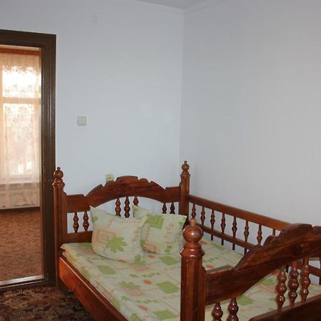 Hotel - Restaurant "Lion'S Heart" Velyka Omelyana Екстериор снимка